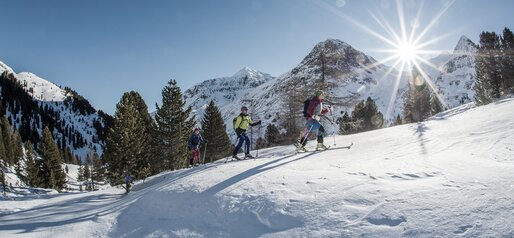Scialpinismo in paesaggio invernale | © Wisthaler Harald