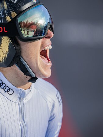 Federica Brignone schreit im Ziel. | © Harald Wisthaler