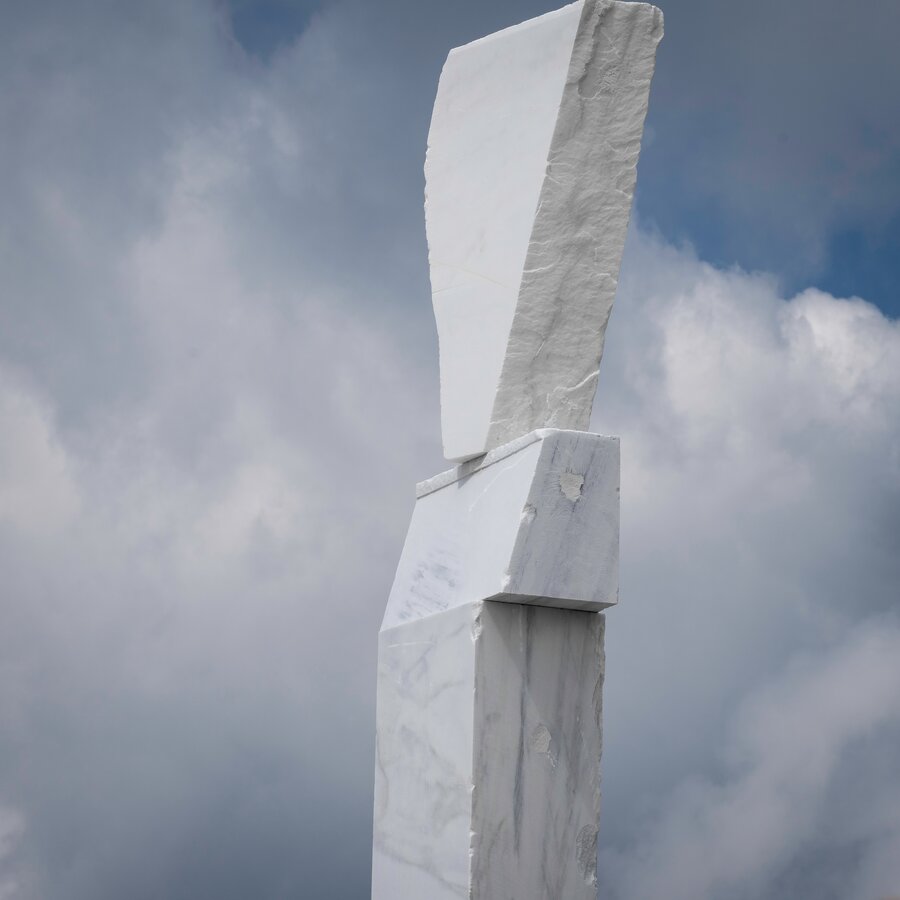 Der "Steinmann" des Aussichtspunktes Südtirol. | © Skirama Kronplatz